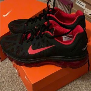 Nike air max 7y black & red